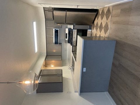 Floor plan for 1 bed, 1 bath, 813 sqft